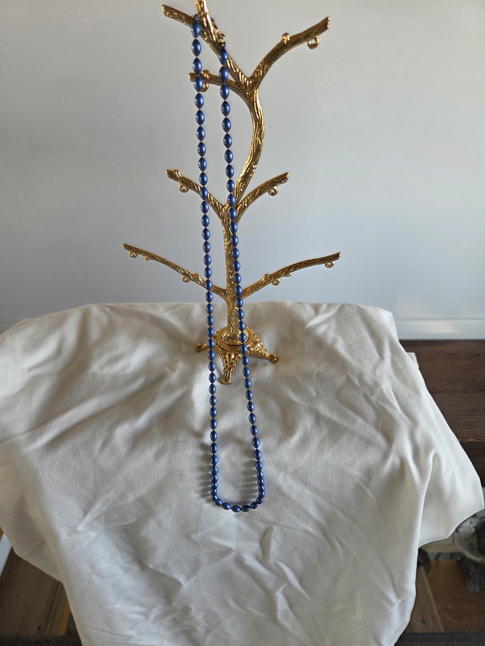 Vintage Signed Cobalt Blue Pearlized Rice Bead Strand Necklace